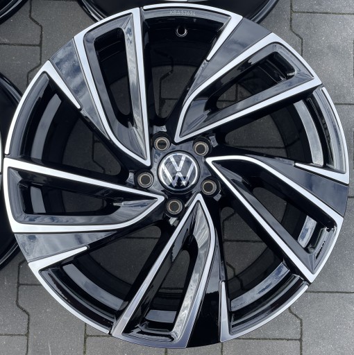 ОРИГИНАЛЬНЫЕ ДИСКИ 19 ДЮЙМОВ 5x112 VW ARTEON PASSAT TIGUAN GOLF ADELAIDE