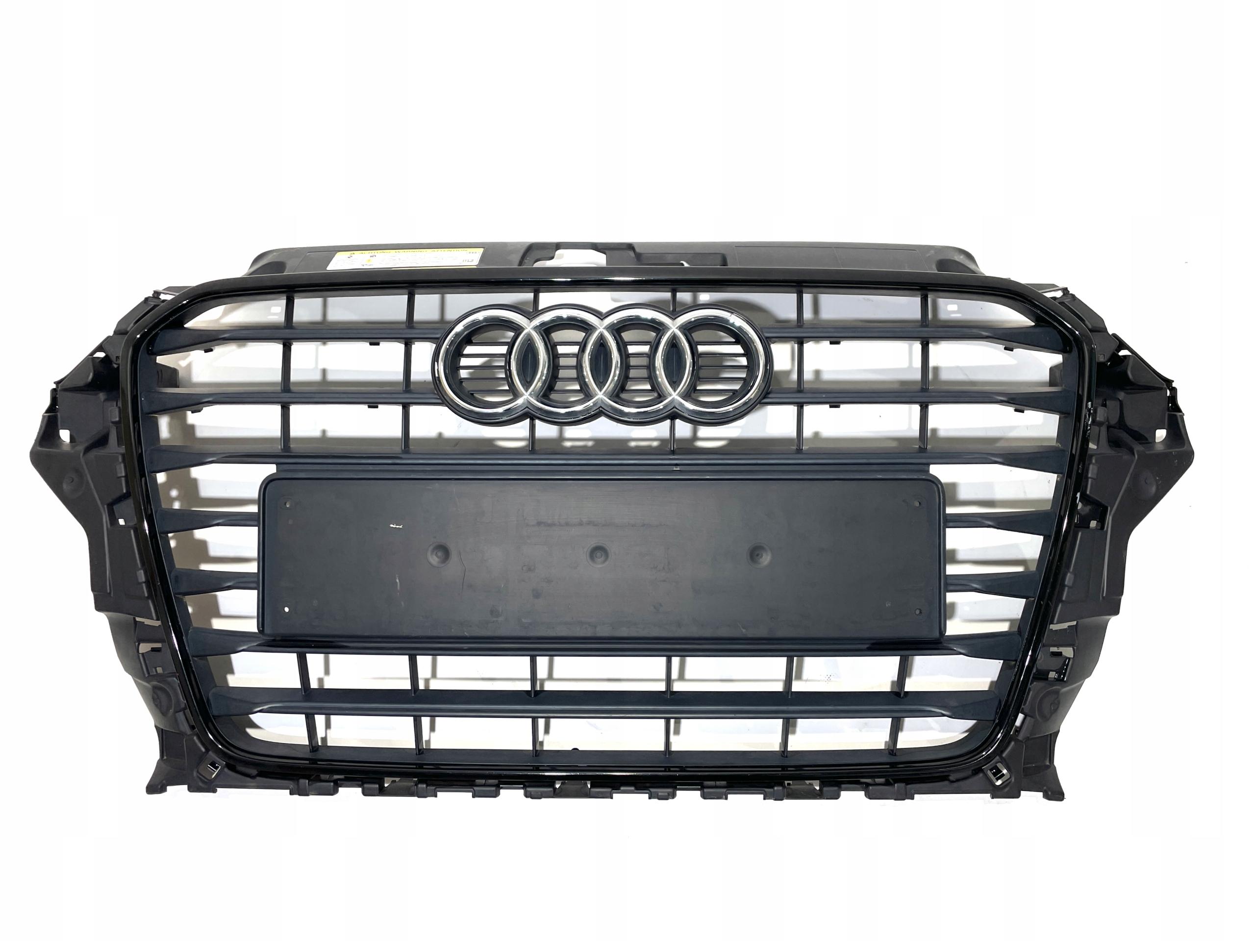 8V3 853 651 - Оригинальная решетка радиатора Audi A3 S LINE 8V3853651