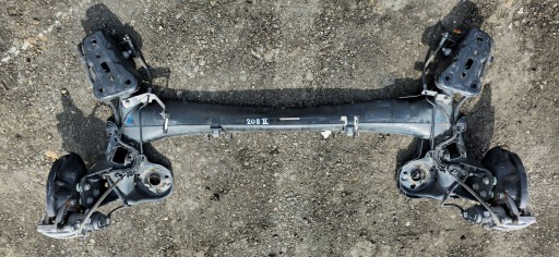 Задня вісь задній задній peugeot 208 ii 2