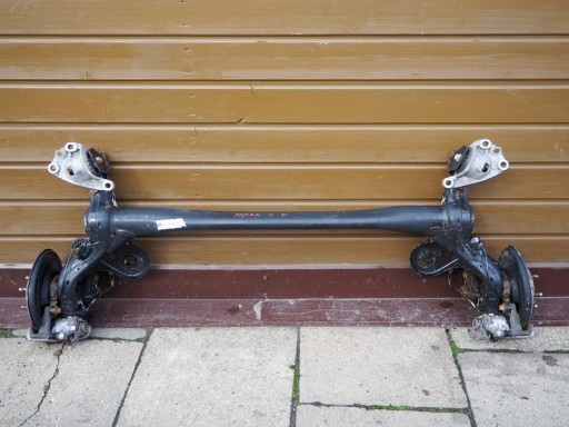 Вісь заднього променя opel astra v k