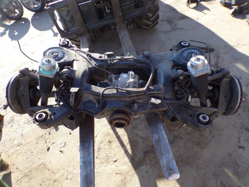 EPLA-4A213-BC - Land rover discovery v задня вісь вісь