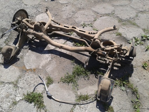 Балка заднего моста vw golf v 5 5d хэтчбек