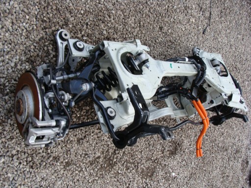 9834682180 - Балка подвески заднего моста 3008 ii hybrid 9834682180!!!