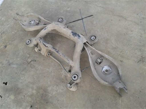 Балка підвіски заднього моста bmw 3 e46 седан