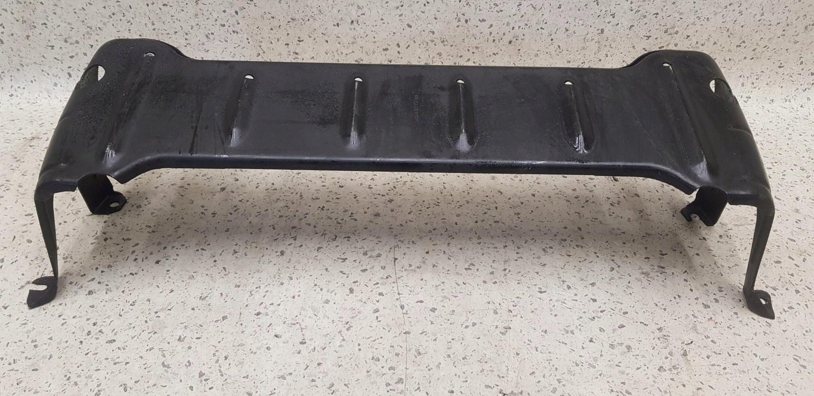 РЕШЕТКА РАДИАТОРА JEEP GRAND CHEROKEE II WJ