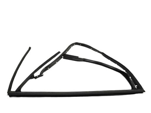 НАКЛАДКА ДВЕРИ PASSAT / 4MOTION PA 2002 VW 3B9839432T