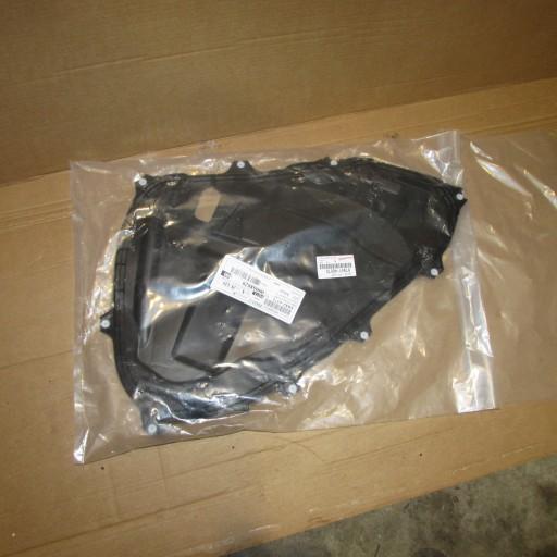 ЧЕХОЛ ДЛЯ LEXUS RX RX530 RX450 67841-48070