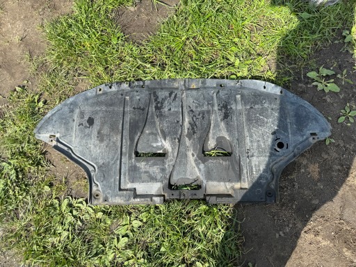 КРЫШКА ДВИГАТЕЛЯ AUDI A4 B7 8E0863823M НИЦЦА