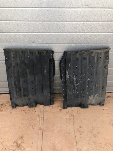 84148-D7500 84138-D7500 - КРЫШКА ШАССИ ЛЕВАЯ ПРАВАЯ HYUNDAI TUCSON III