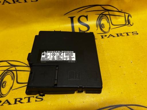 K8D2-14A076-CA - Кришка кришка запобіжника lr discovery v l550