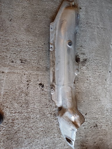 ТЕПЛОВОЙ ЭКРАН ТУННЕЛЬ BMW 5 G30