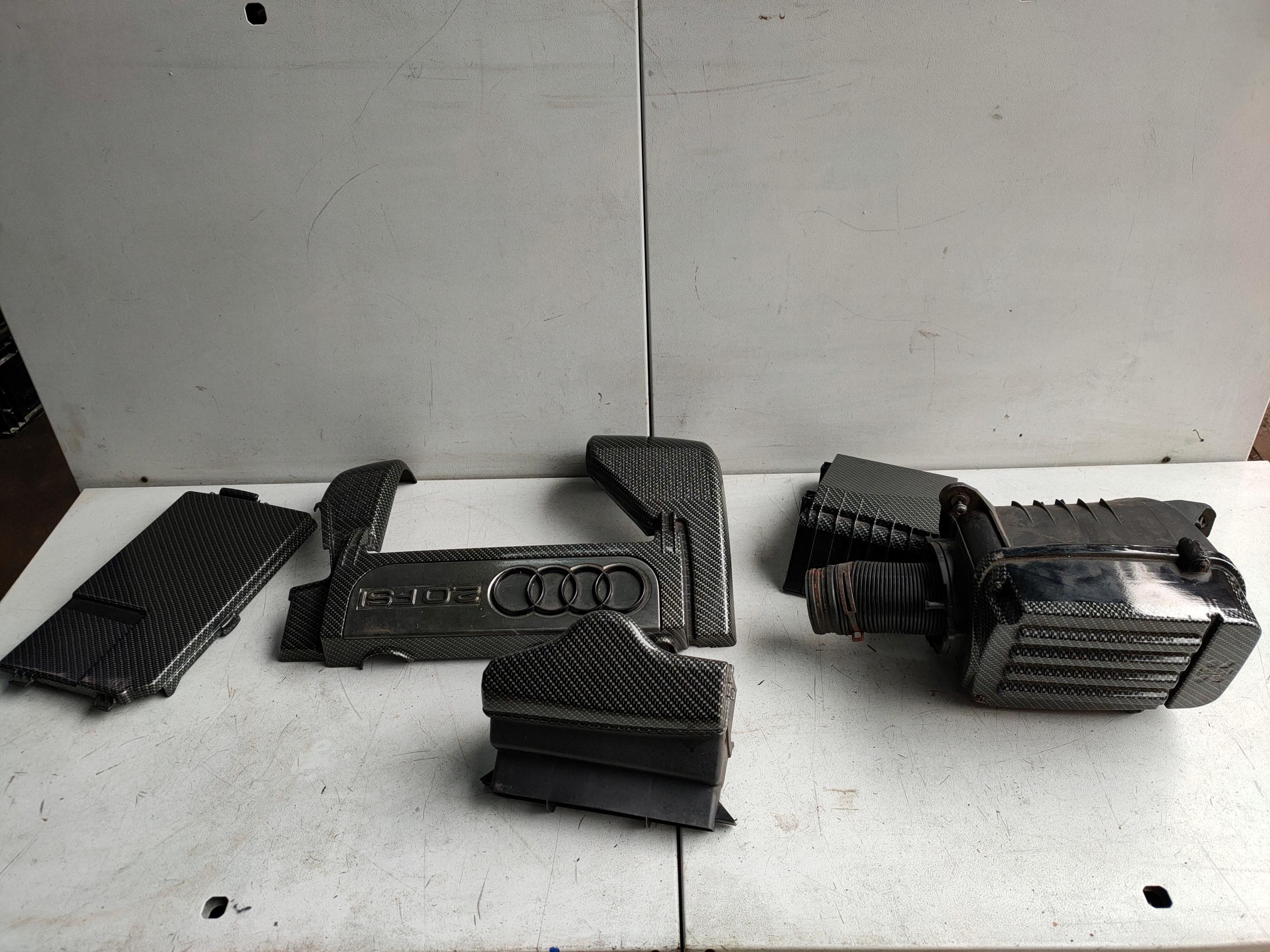 Кожухи двигателя A3 8P 2,0 FSI ГИДРОГРАФИКА CARBON