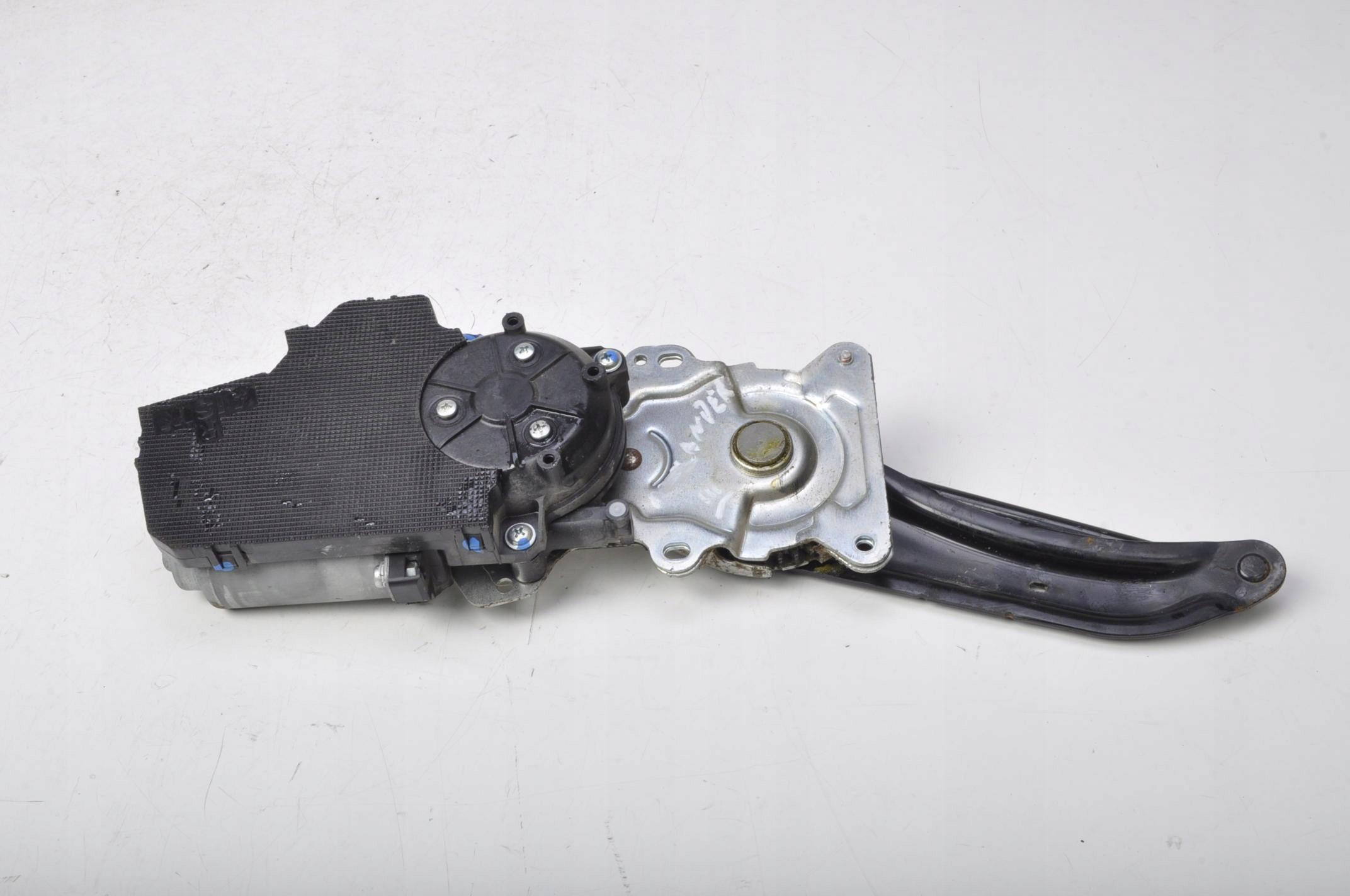 OUTLANDER III МЕХАНІЗМ ЗАСЛІНКИ ЗАДНІЙ 427110-10710