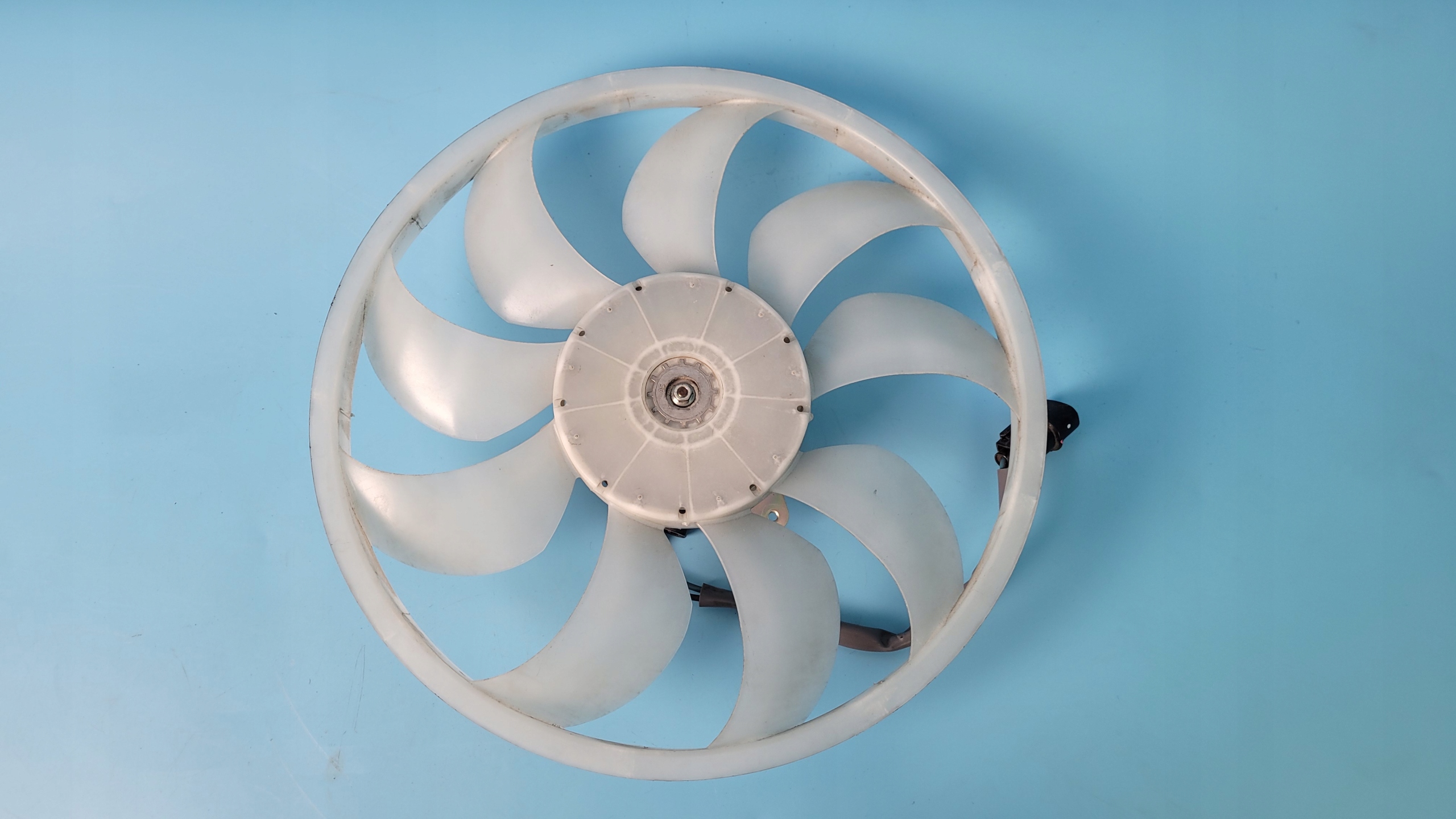 OUTLANDER III ВЕНТИЛЯТОР 487B212C