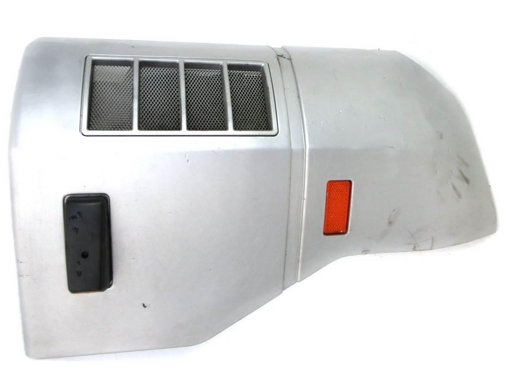 Обтекатель кабины справа Renault Magnum E-TECH440