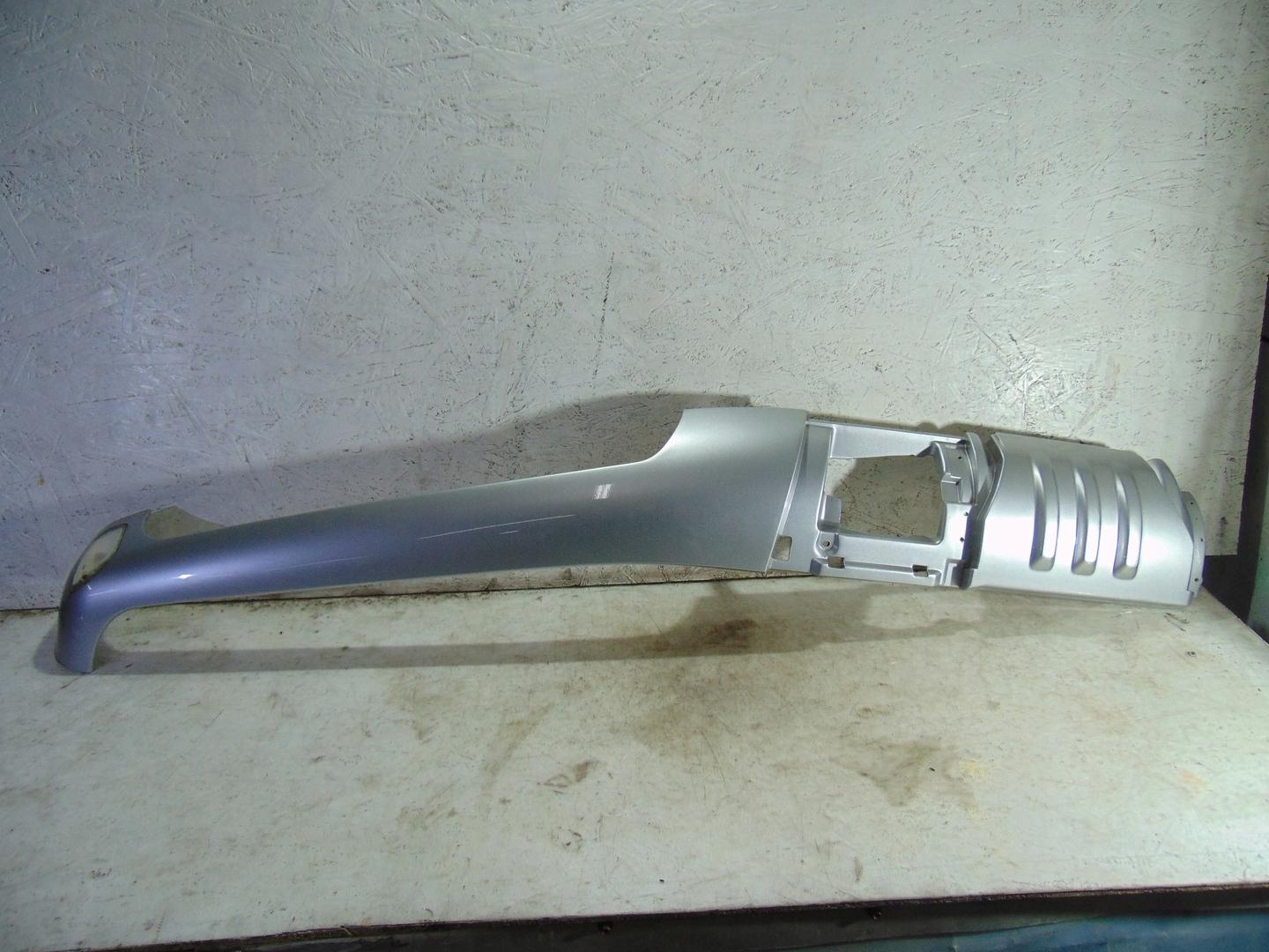 ОБТІЧНИК ПРАВИЙ КУТ КАБІНИ NISSAN ATLEON 06-13