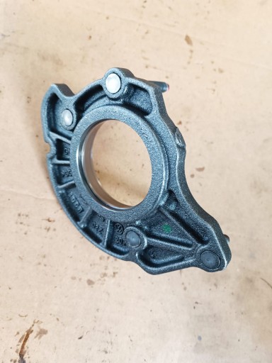 Корпус подшипника коробки передач T5 1.9 2.0 TDI