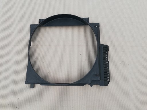 Корпус вентилятора Mercedes W123 280ce 1235051555