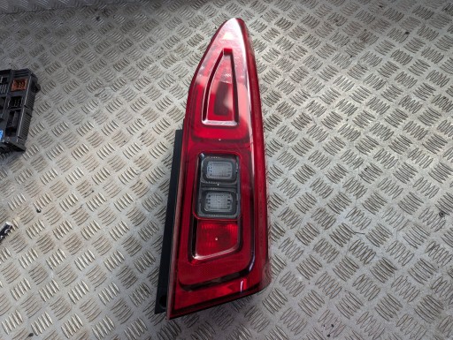 9820555080 pwexpert2017 - Opel combo e iv 2018-2025 задній правий задний ліхтар