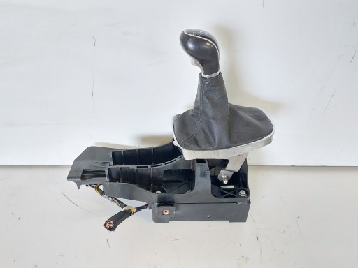 Opel INSIGNIA ASTRA ручка важеля перемикання передач 13261545 55563829