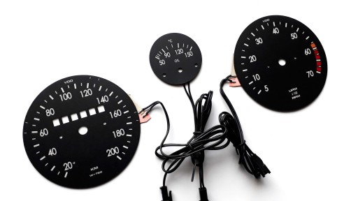 Opel Kadett циферблати годинник одометра INDIGLO MoMan