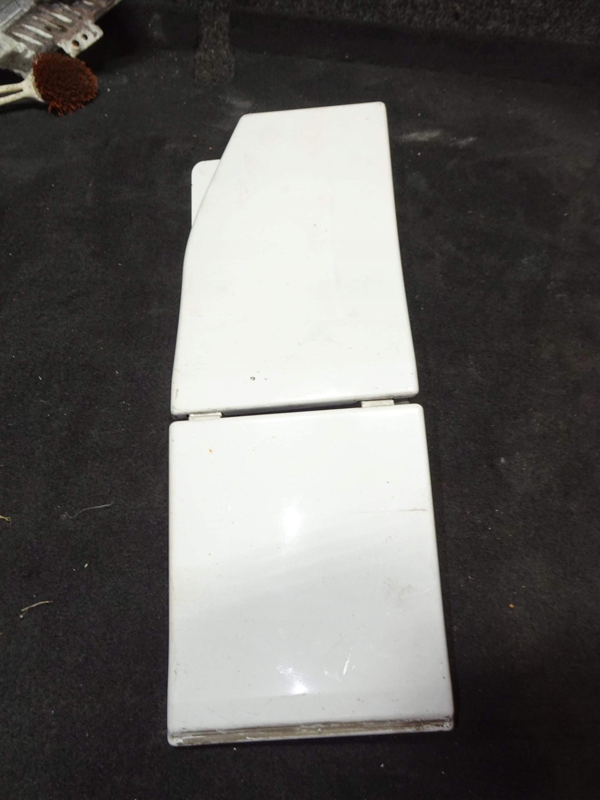 Opel Vivaro B крышка топливного бака