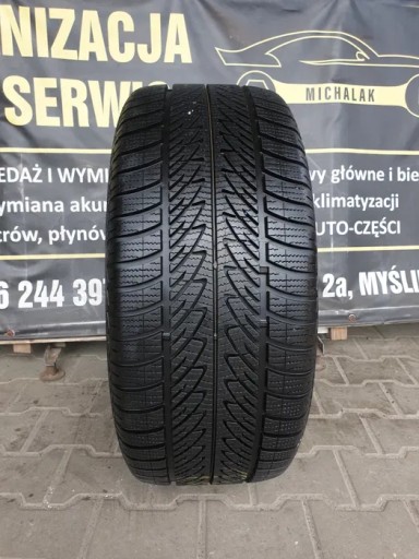 Зимова гума 285/45/20 Goodyear