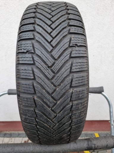 Зимняя шина Michelin Alpin 6 215/55R17 94 V