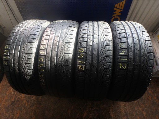 Зимняя шина Pirelli P Zero Winter 2 235/45R20 100 W