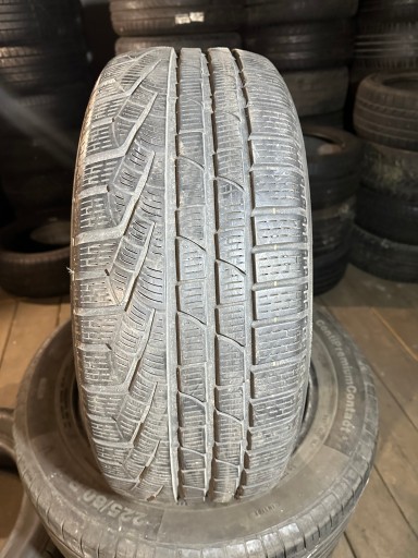 Зимняя шина Pirelli Winter 210 SottoZero 225/50R17 94 H, Run Flat