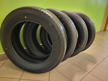 Шины Dunlop GRANDTREK PT 30, 225/60 R18 100H, 2023 г.в.