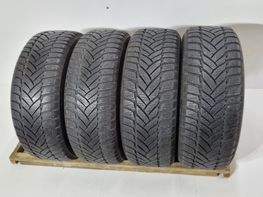 Комплект зимової резини K2800 Dunlop 205/55R16