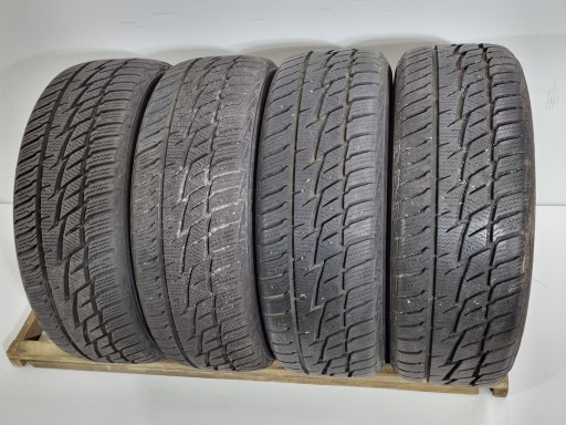 Комплект зимової резини K8222 Matador 205/55R16