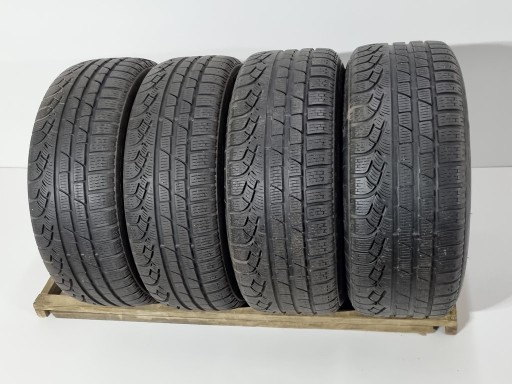 K9097 Комплект зимової резини Pirelli 225/50R16