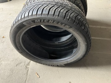 Комплект зимних внедорожниковых шин MICHELIN 265/45 R20