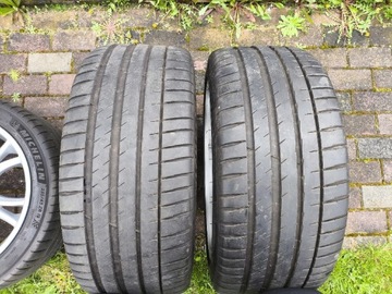 Шины Michelin Pilot Sport 4 235/45/19 255/40/19