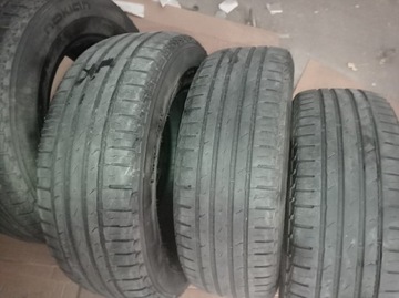 Шини Nokian 215/65R16