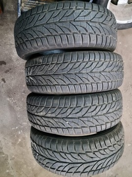 Зимняя резина PAXARO 4 шт 215/60 R 16 H XL с 2020 года.