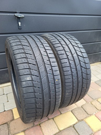 Зимние шины Toyo Snowprox S954 245/45R17 99 V, защитная кромка 2022 ГОД