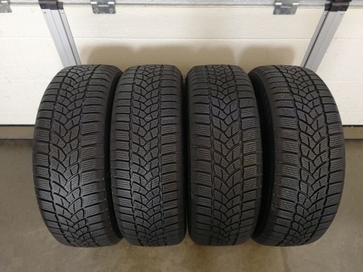 Зимова резина 185/60 R 15 Firestone Winterhawk 3