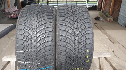 Зимова гума 235/35r19 91W XL Kumho WinterCraft WP71