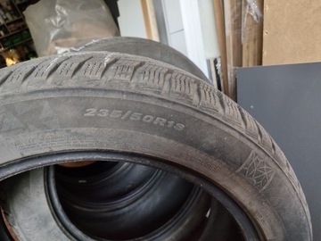 Зимова резина 235/50R18
