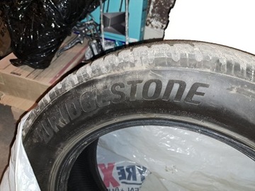 Зимняя резина Bridgestone Blizzak LM005 235/60 R18