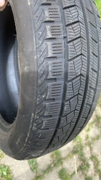 Зимняя резина Grenlander 195/60 R16.