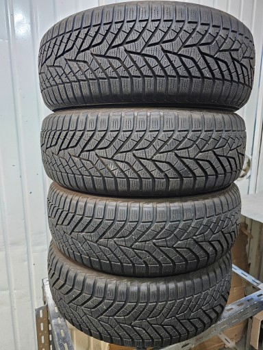 Зимние шины Yokohama BluEarth Winter V905 215/60R16 99 H XL