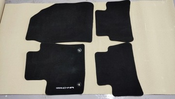 Зимова резина + килимки + чехли Toyota Corolla 1.5 2022р