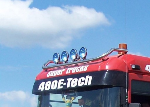 Трубопроводы крыши/рама Renault Magnum -2008