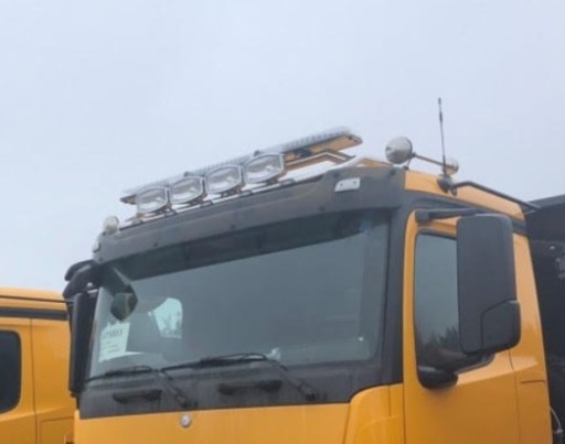 Верхня окантовка простору Mercedes Classic