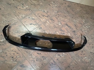 Оригинальный задний бампер на Skoda Octavia IV RS.