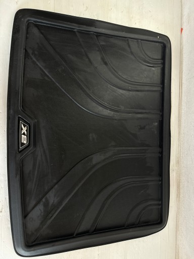 Оригинальный коврик в багажник BMW X2 F39 в форме